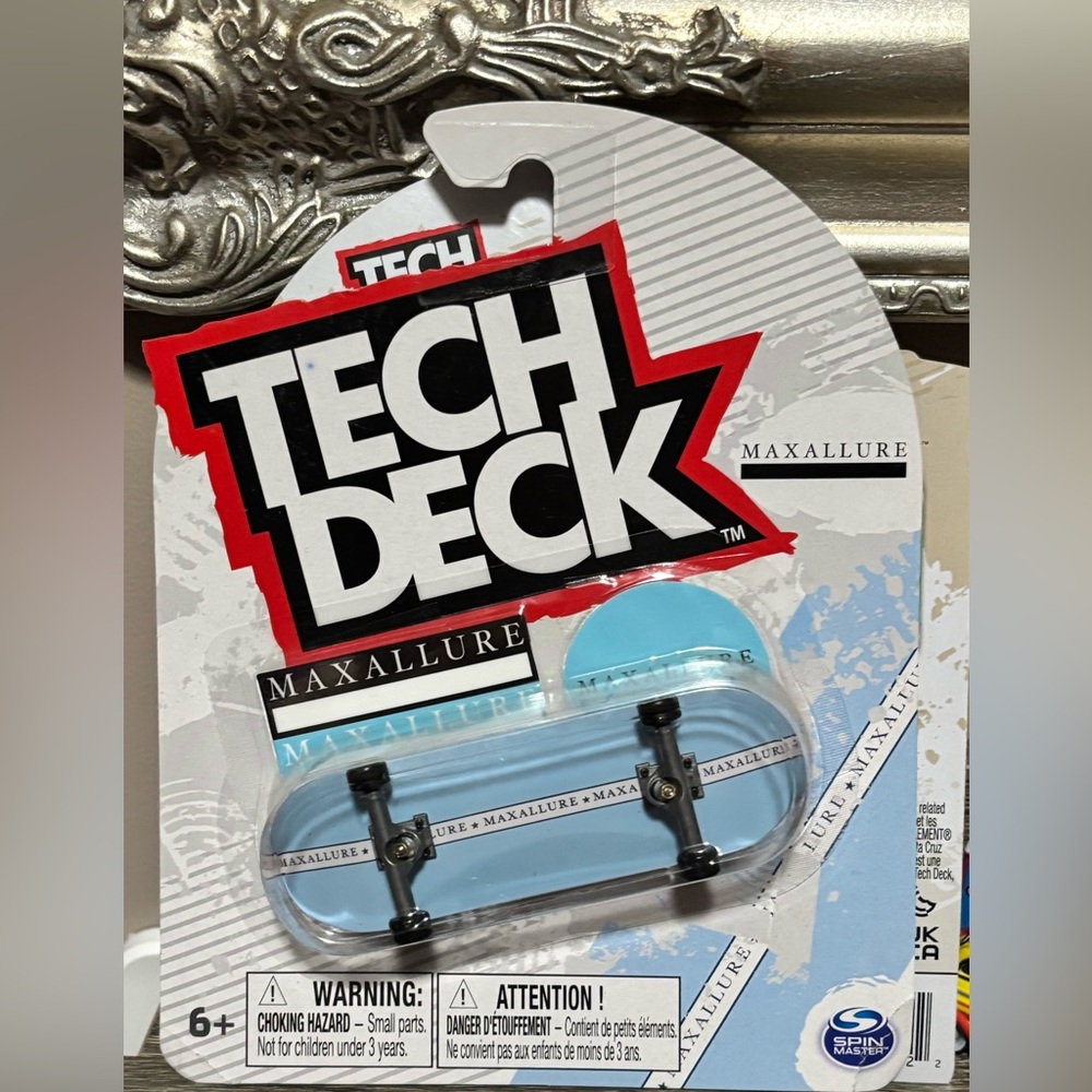 Tech Deck Ultra Rare Maxallure Sky Blue Fingerboard & Decals
